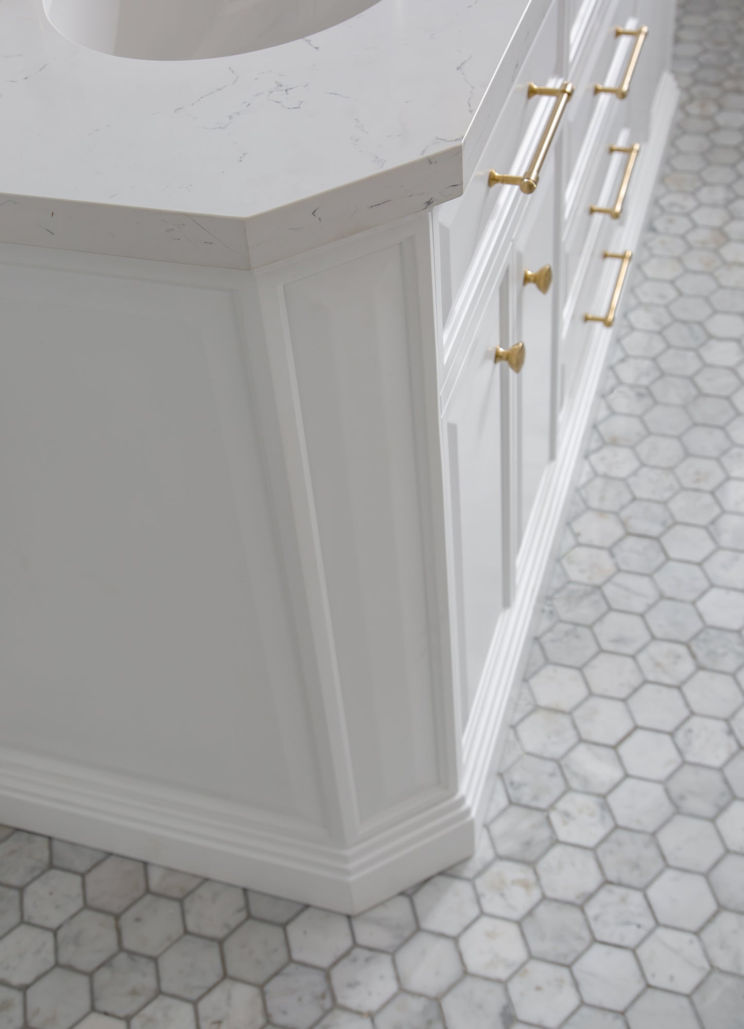 Kingston Luxe PA72QZ06PW - 72 in. x 22 in. Bathroom Vanity Quartz Top and White Basin, Pure White